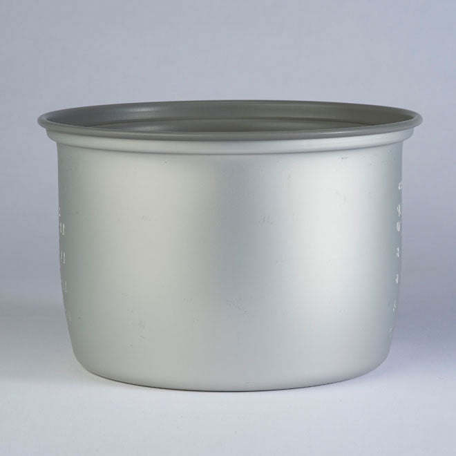 Pan (B226) for NS-RNC18A / RPC18 (10 Cup Model) *Not interchangeable with NRC-18 model H8